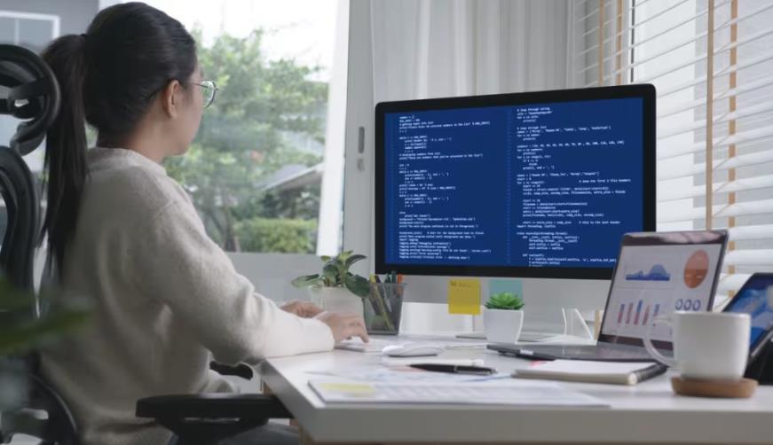 鲁甸县企业数字化解决方案：机器学习赋能商业模式升级的核心路径